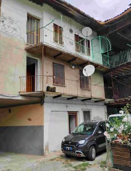 appartamento in vendita a Malnate