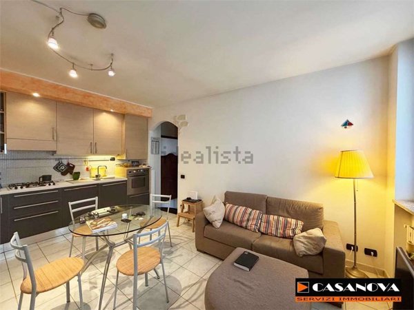 appartamento in vendita a Malnate in zona San Salvatore