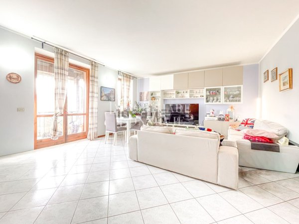 appartamento in vendita a Malnate