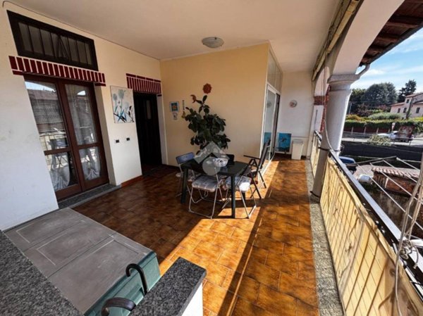 appartamento in vendita a Malnate