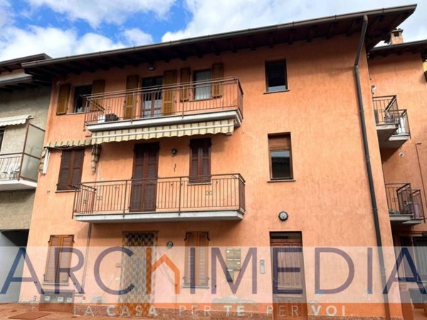 appartamento in vendita a Malnate