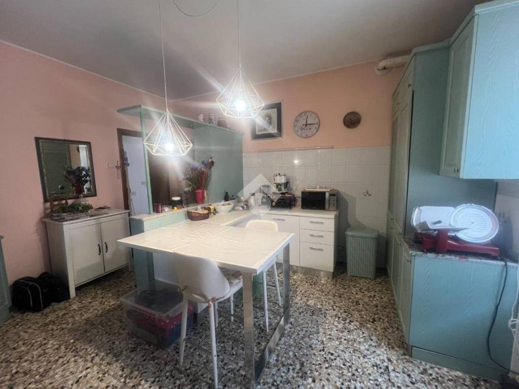 appartamento in vendita a Malnate