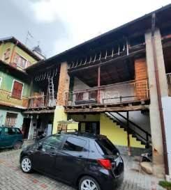 appartamento in vendita a Malnate