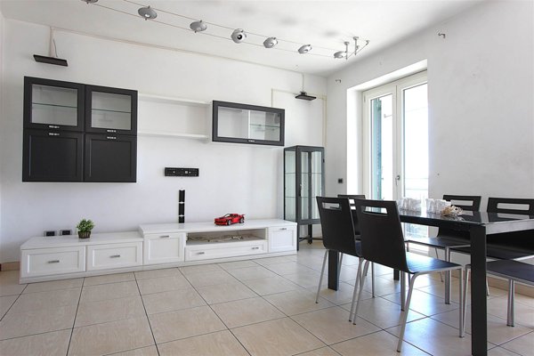 appartamento in vendita a Malnate in zona San Salvatore