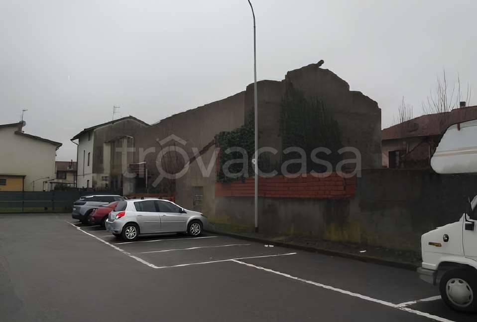 appartamento in vendita a Malnate