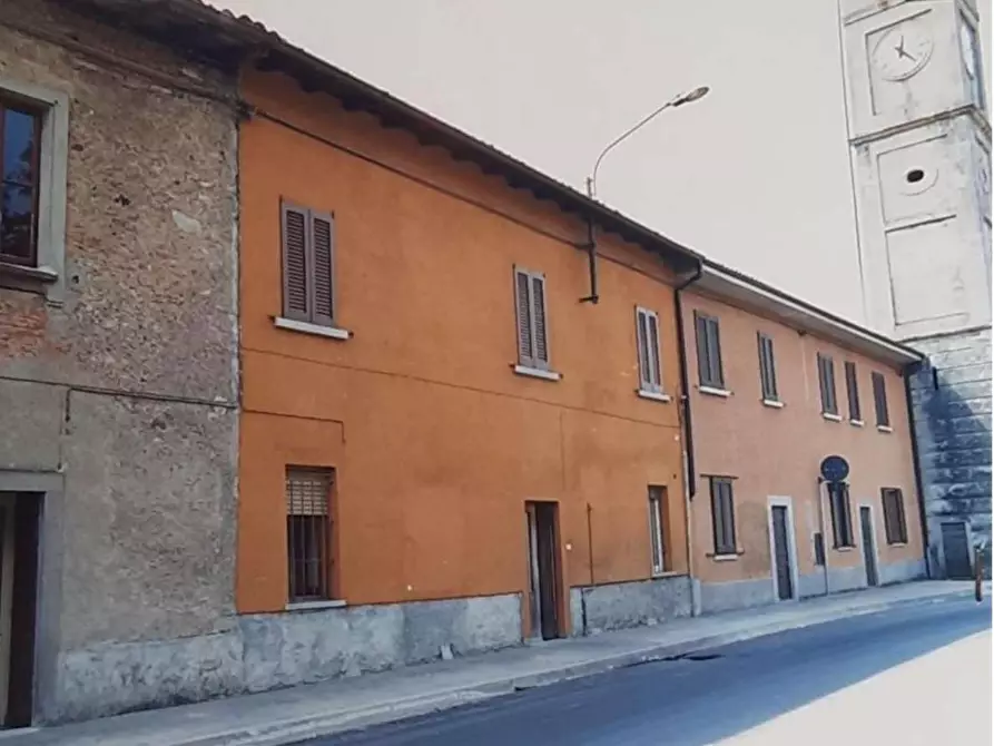 appartamento in vendita a Malnate