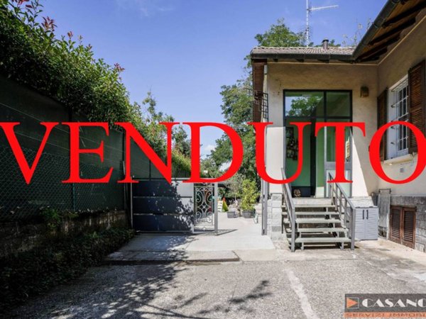 appartamento in vendita a Malnate in zona San Salvatore