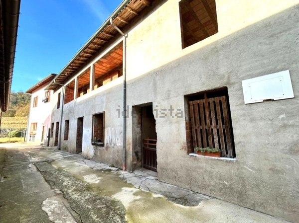 casale in vendita a Malnate