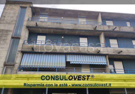 appartamento in vendita a Malnate