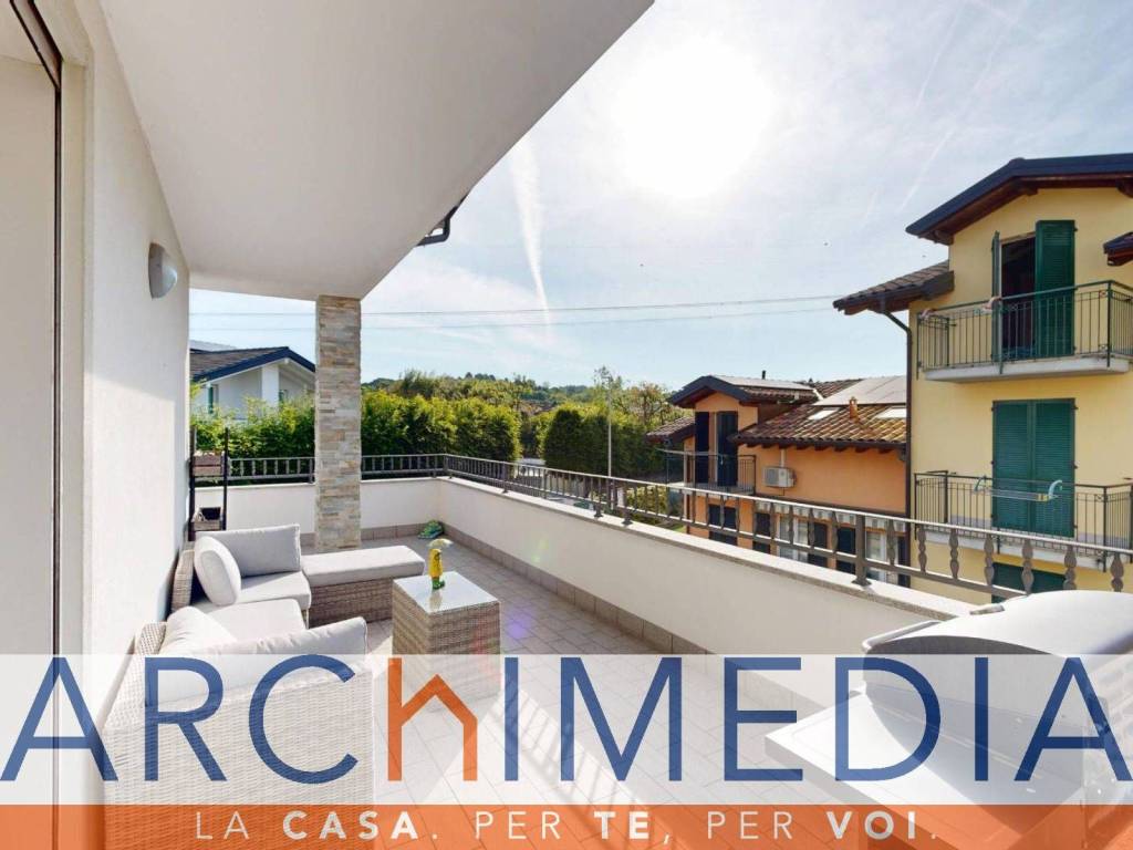 appartamento in vendita a Malnate in zona San Salvatore