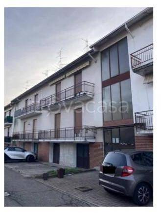 appartamento in vendita a Malnate