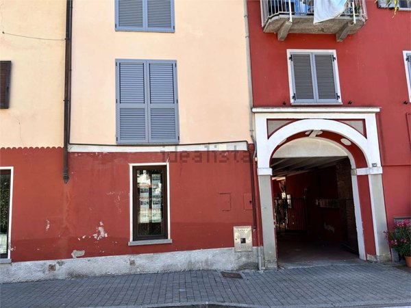 appartamento in vendita a Malnate