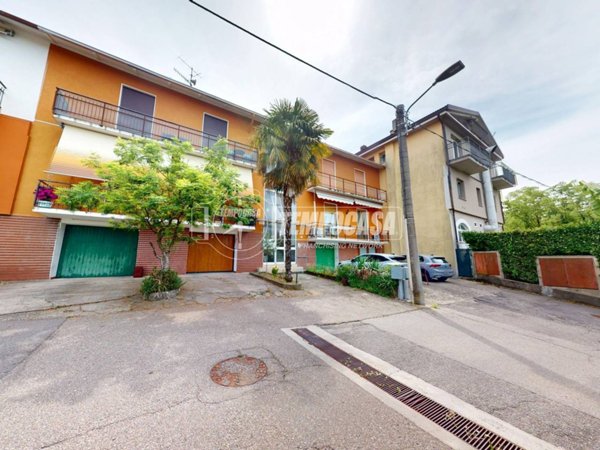 appartamento in vendita a Malnate