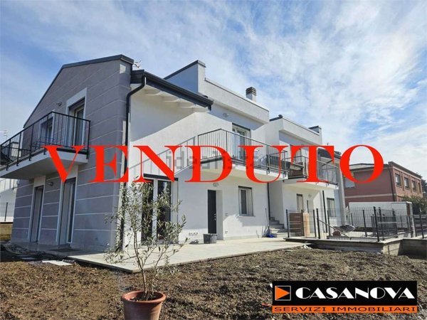 appartamento in vendita a Malnate in zona San Salvatore