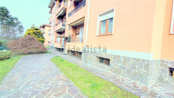 appartamento in vendita a Malnate