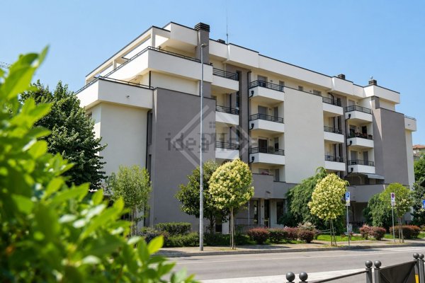 appartamento in vendita a Malnate