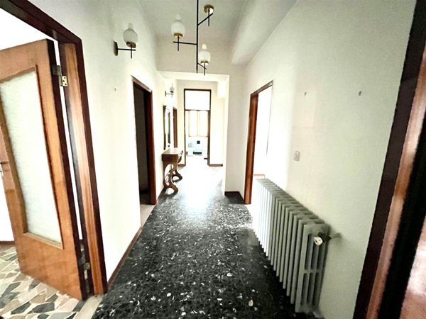 appartamento in vendita a Malnate