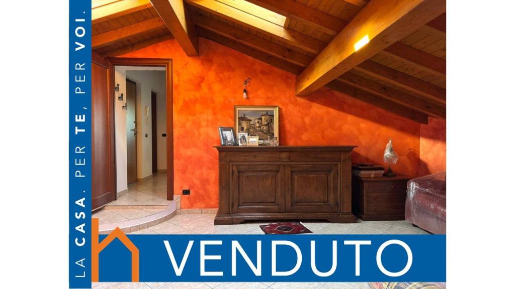 appartamento in vendita a Malnate