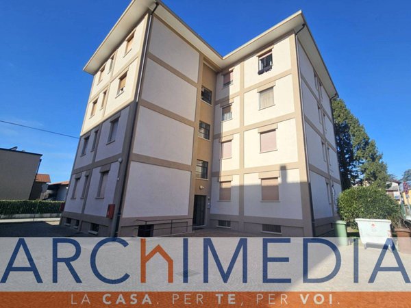 appartamento in vendita a Malnate in zona San Salvatore