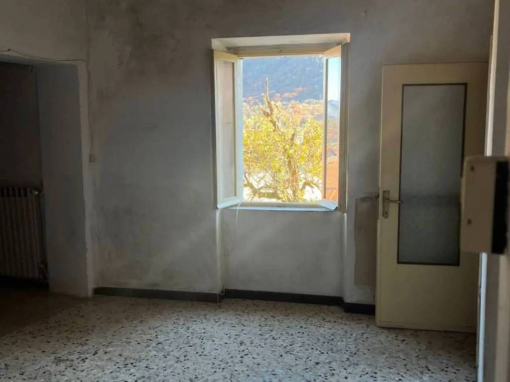 appartamento in vendita a Marchirolo