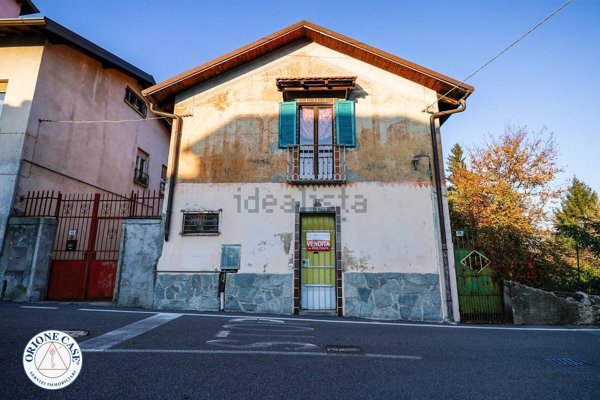 appartamento in vendita a Marchirolo
