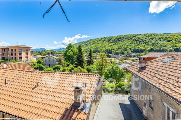 appartamento in vendita a Marchirolo