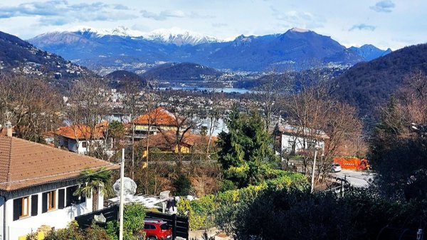 appartamento in vendita a Marchirolo