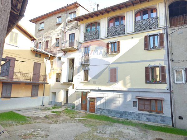 appartamento in vendita a Marchirolo