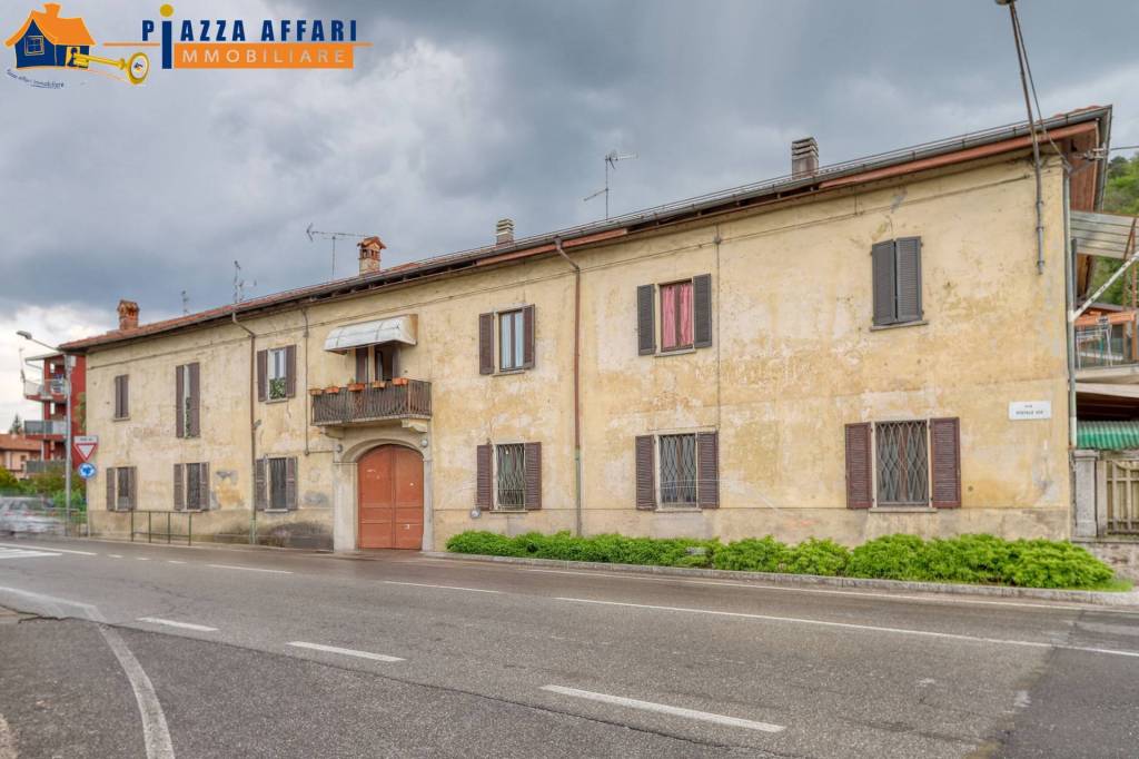 appartamento in vendita a Marchirolo