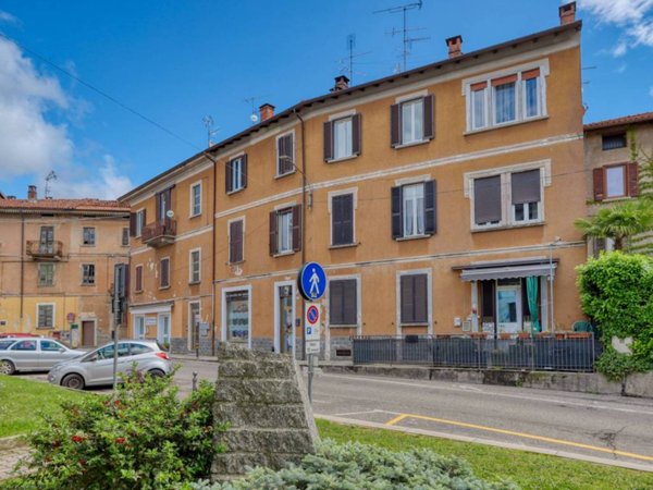appartamento in vendita a Marchirolo