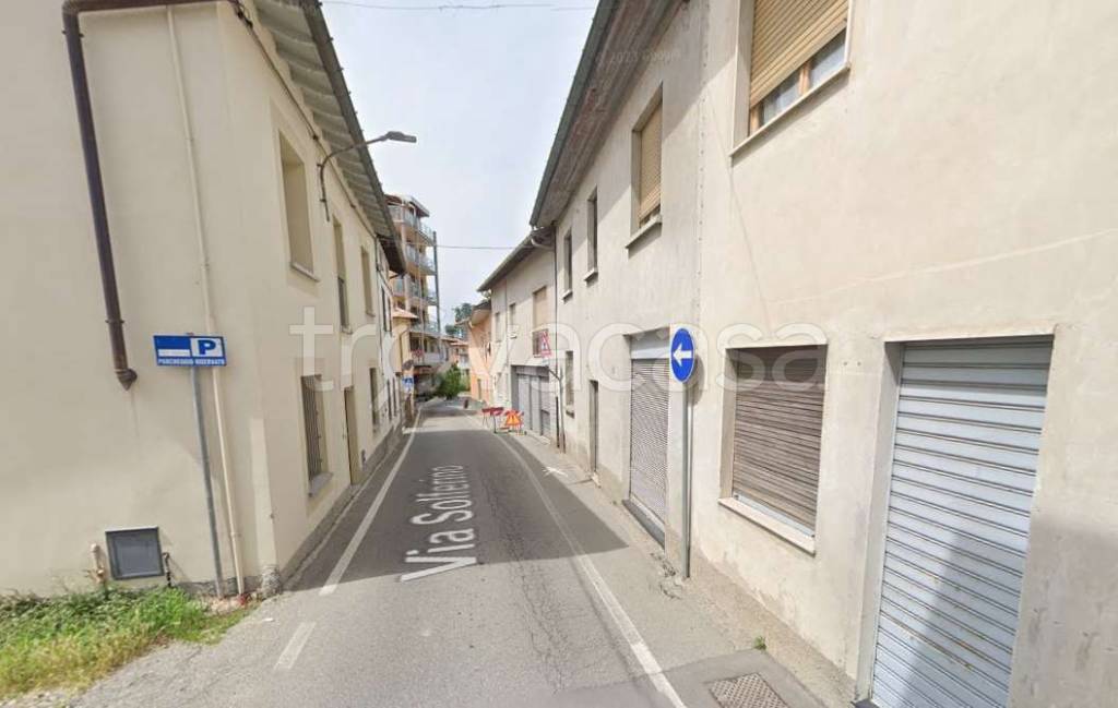 appartamento in vendita a Marchirolo