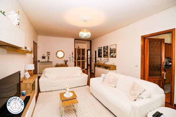 appartamento in vendita a Marchirolo