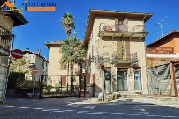 appartamento in vendita a Marchirolo