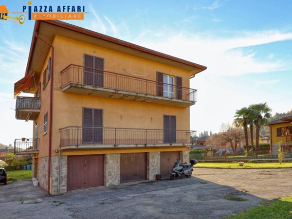 appartamento in vendita a Marchirolo