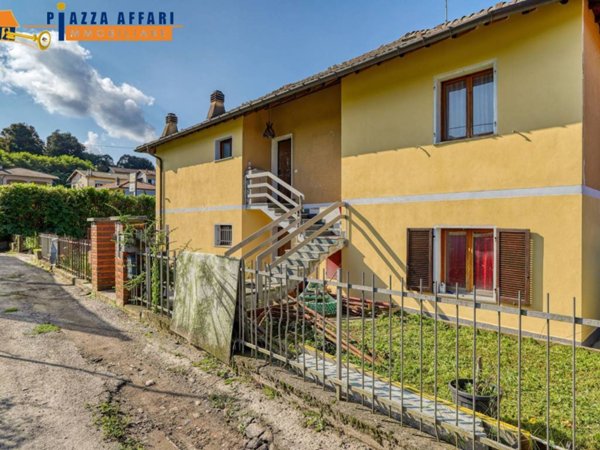 appartamento in vendita a Marchirolo