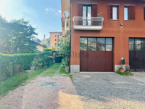 ufficio in vendita a Marchirolo