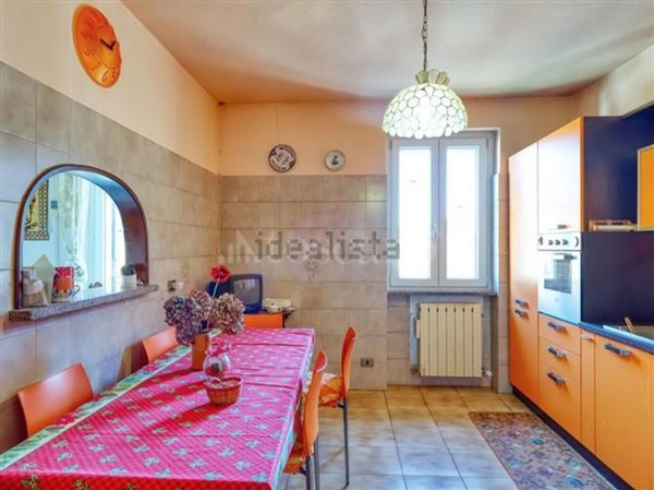 casa indipendente in vendita a Marchirolo