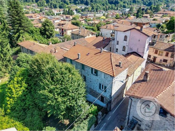 appartamento in vendita a Marchirolo