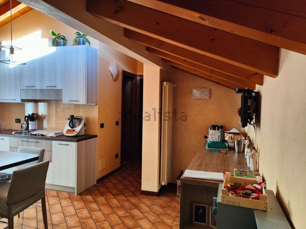 appartamento in vendita a Marchirolo