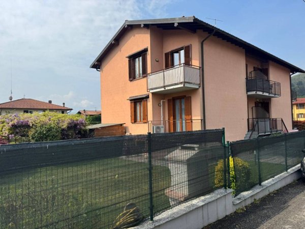 appartamento in vendita a Marchirolo