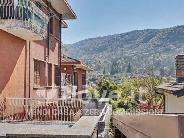 appartamento in vendita a Marchirolo