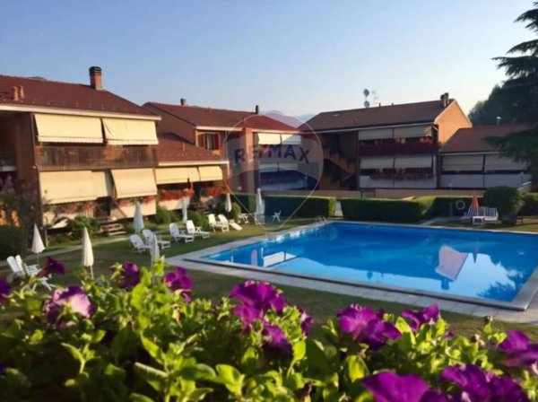 casa indipendente in vendita a Marchirolo