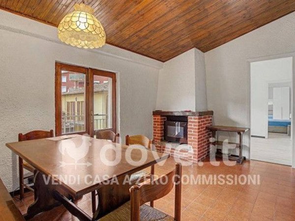 appartamento in vendita a Marchirolo