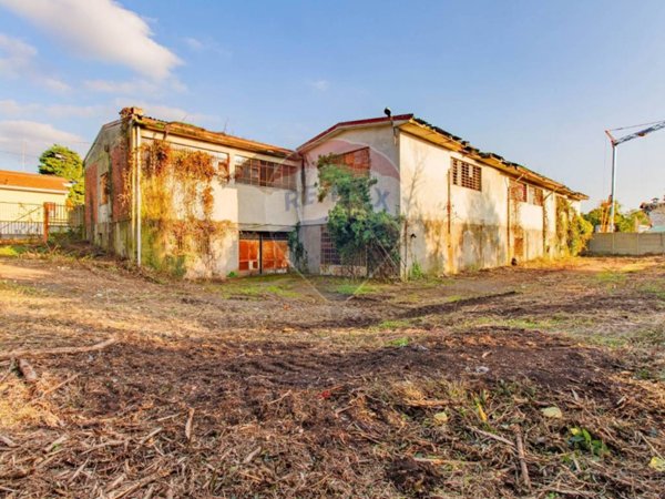 terreno edificabile in vendita a Marnate