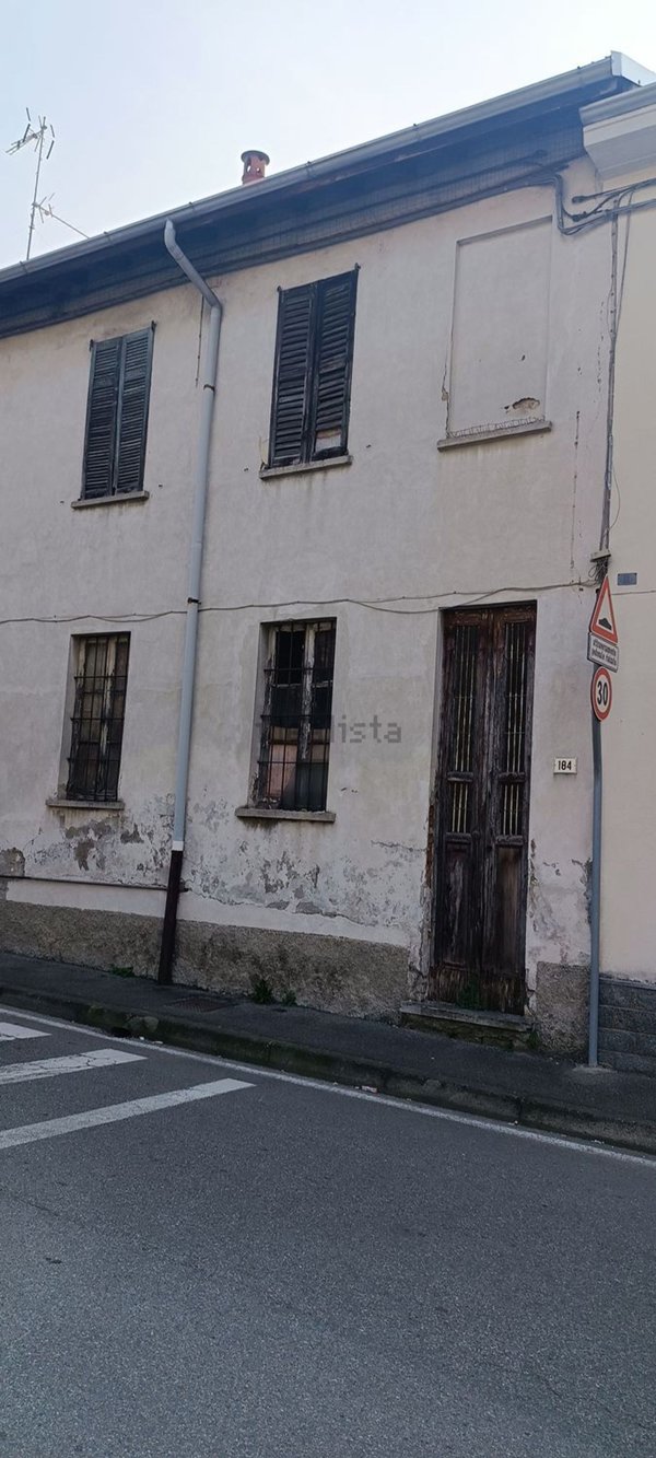 appartamento in vendita a Marnate
