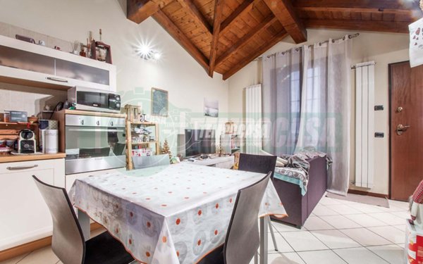 appartamento in vendita a Marnate