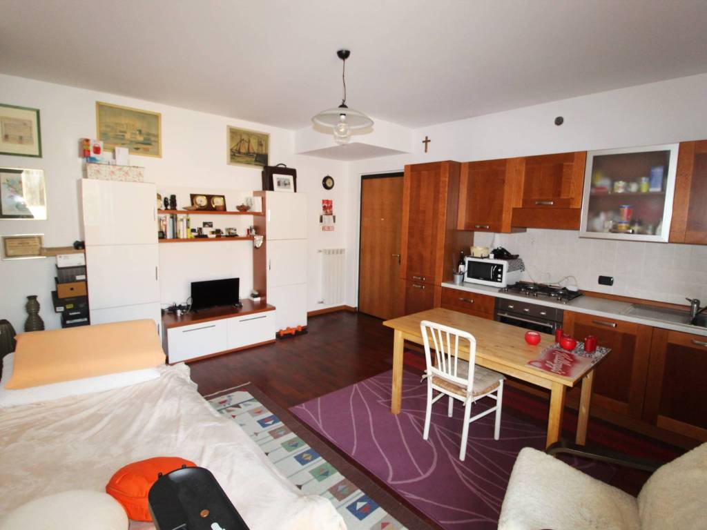 appartamento in vendita a Marnate