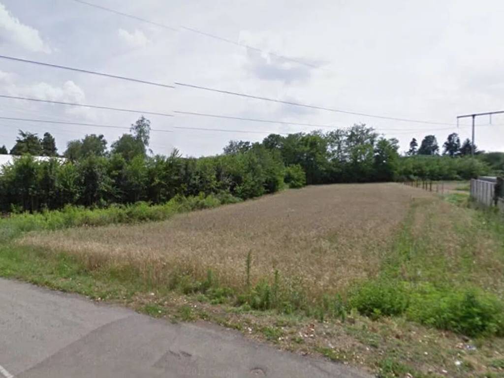 terreno edificabile in vendita a Marnate