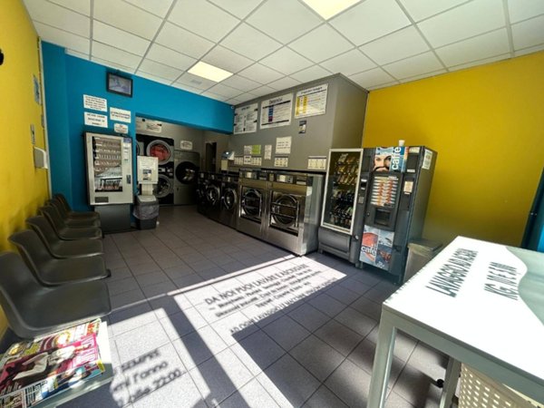 ufficio in vendita a Marnate
