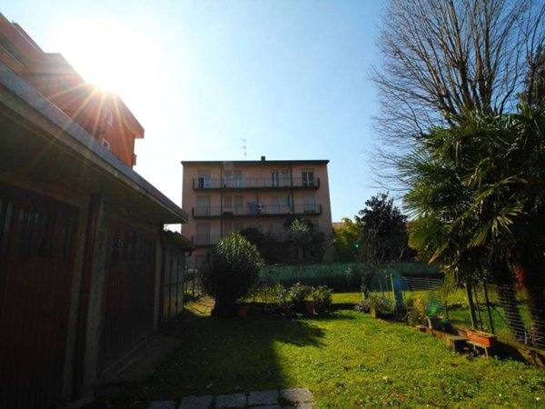 appartamento in vendita a Marnate